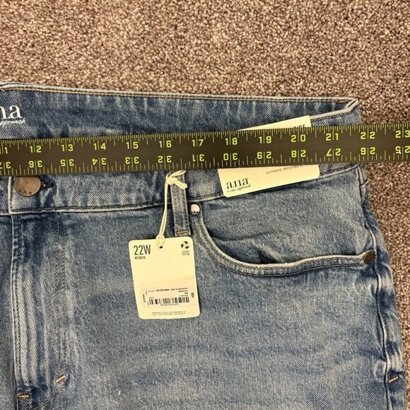 a.n.a Women's Boyfriend Jeans Plus Size 22 W Blue Mid Rise Distressed NWT $59 - Picture 11 of 16